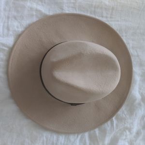 Flat brim hat